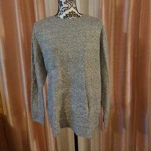 Sweater gray